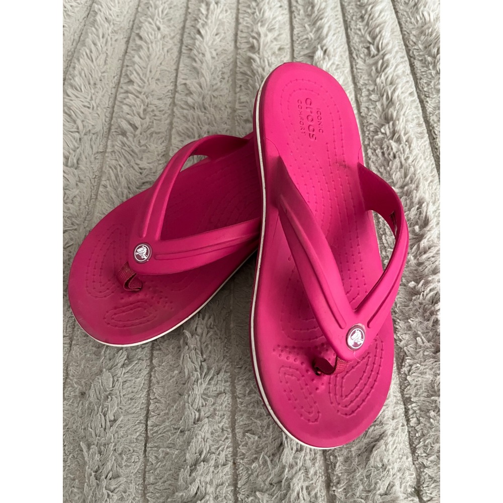 Crocs Crocband Flip Flops Electric Pink Sporty Sandals Kids junior size: J2.